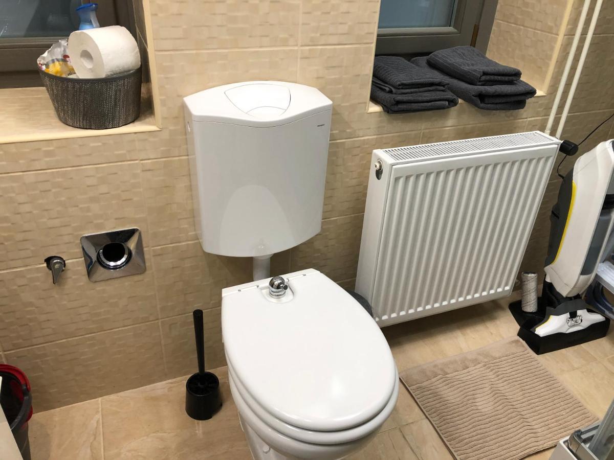 Hunyady Gallery Apartment Будапеща Екстериор снимка