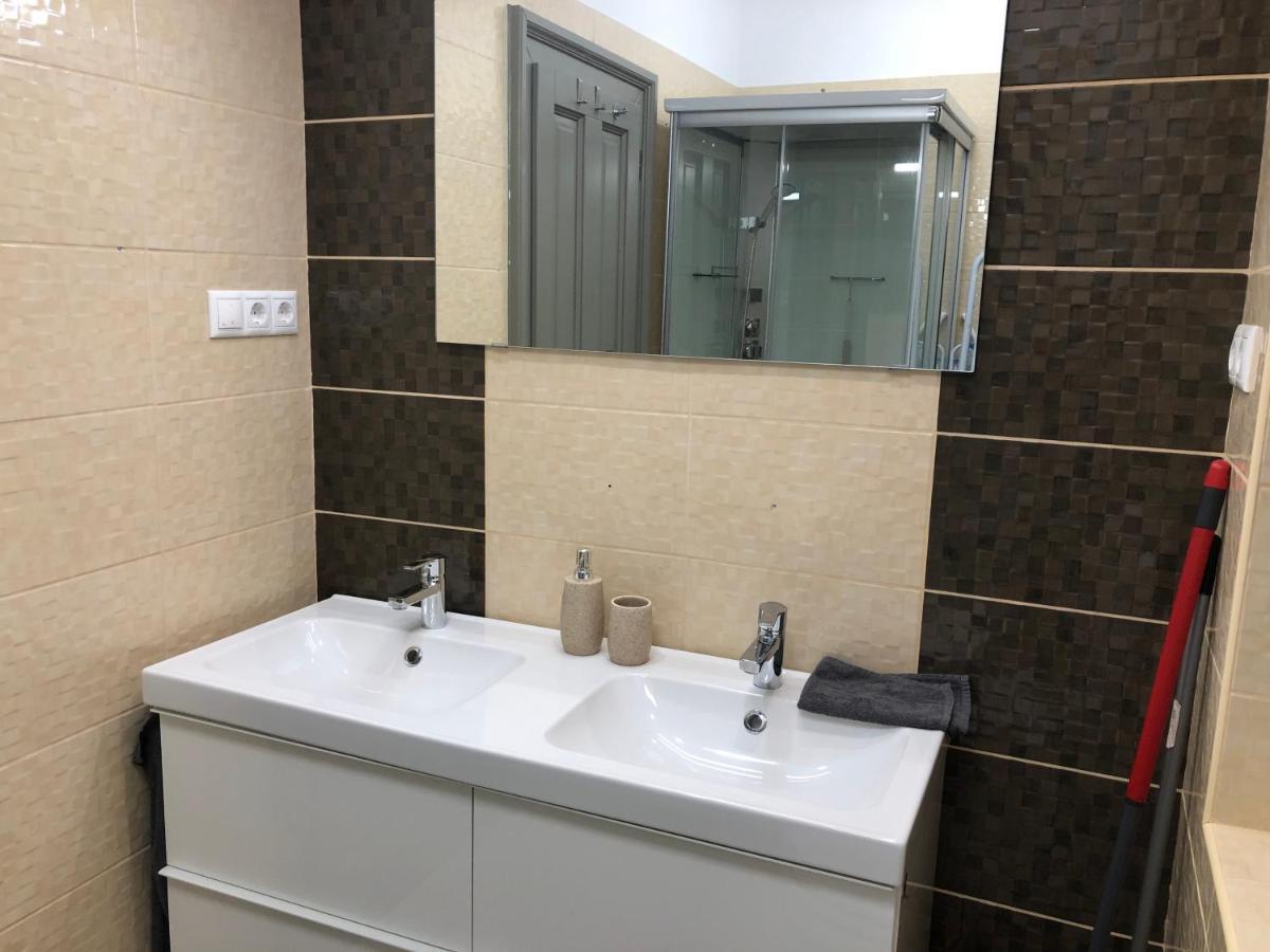 Hunyady Gallery Apartment Будапеща Екстериор снимка